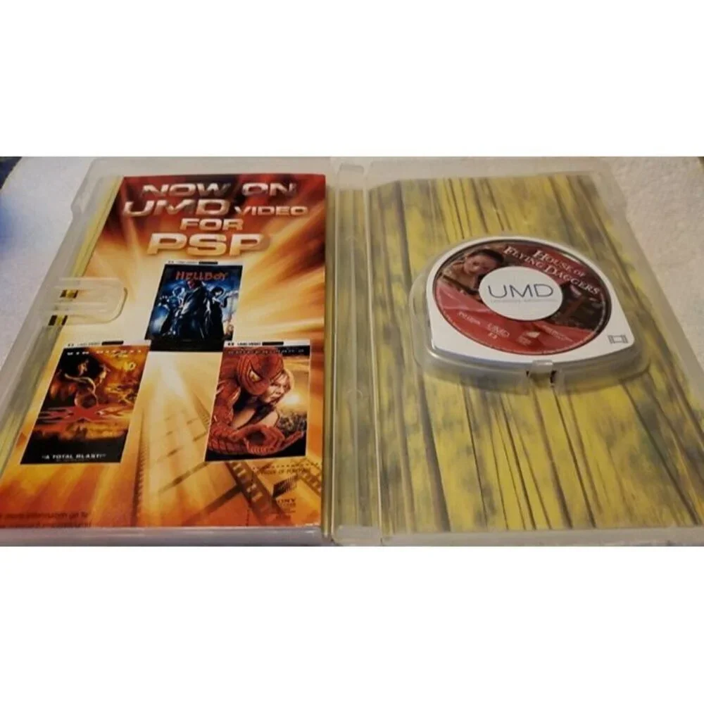 PSP House of Flying Daggers ( UMD Video 2005 Universal Media Disc)